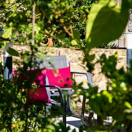 Le Mas Des Roches Proche Puy Du Fou Panzió 3*