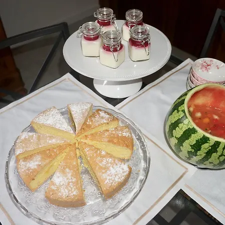 Le Mas Des Roches Proche Puy Du Fou Bed & Breakfast